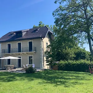  Hébergement de vacances Cote Des Vignes I Annecy 15' X Geneve 30' France